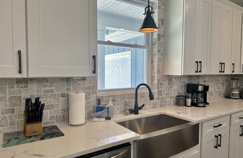 Toccoa Haus | Blue Lake House w/ Gorgeous Dock