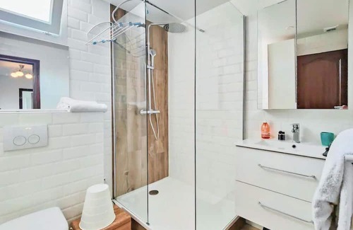 La Courneuve Haus | Large and family vacation home in a great location to discover Paris.