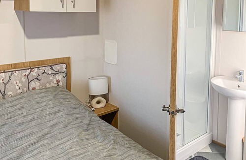 Forfar Hütte | 2 bedroom accommodation in Forfar