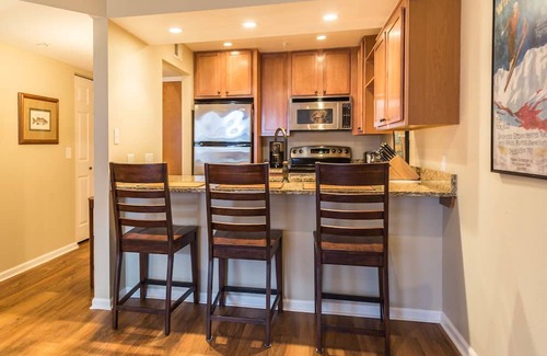 Glenwood Grove - North Iris Eigentumswohnung | All-Inclusive luxury condo close to downtown Boulder Colorado