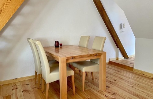 Quedlinburg Wohnung | Kaiserstube - Comfortable apartment with balcony in the heart of Quedlinburg