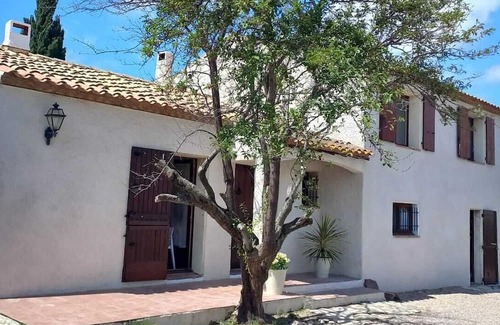 Armissan Haus | Occitan villa with swimming pool 15 minutes from the sea. Pets allowed