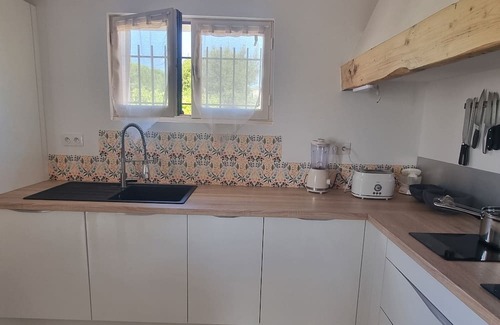 Armissan Haus | Occitan villa with swimming pool 15 minutes from the sea. Pets allowed