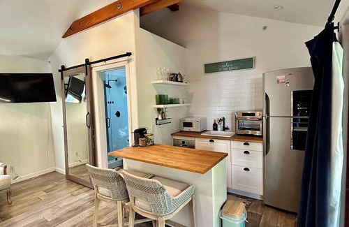 East Mesa Wohnung | Private Oasis Just Minutes from the Beach!