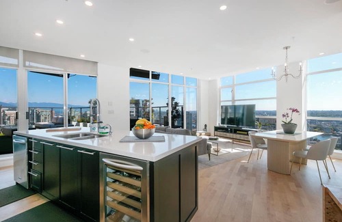 Downtown Vancouver Eigentumswohnung | D18 - Amazing 2 Bed Prestigious Residence!