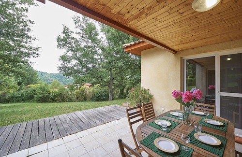 Quillan Haus | Tidy bungalow with dishwasher