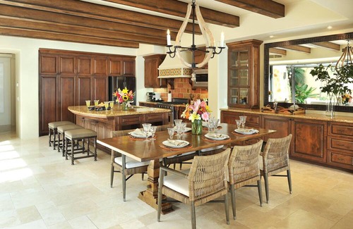 El Medano Ejidal Villa | Hacienda Resort & Beach Club, Elegant 4 Bedroom on Beachfront