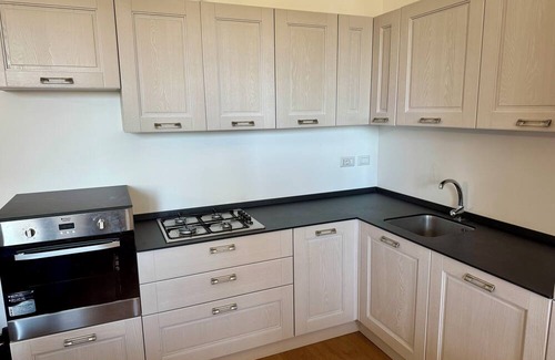 Forze Armate - Sella Nuova Wohnung | Three bedrooms, two bathrooms (120 sqm), 10-min walk to subwayStation.