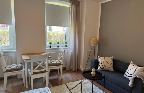Ortslage Trotha Wohnung | Simple apartment "Hannes" in Halle including parking space