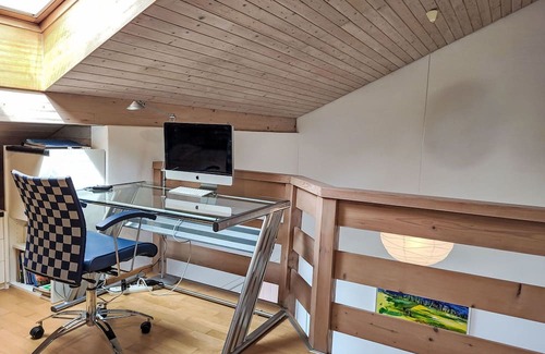 Vira Wohnung | Cosy apartment for 5 guests with pool, WIFI, TV and patio