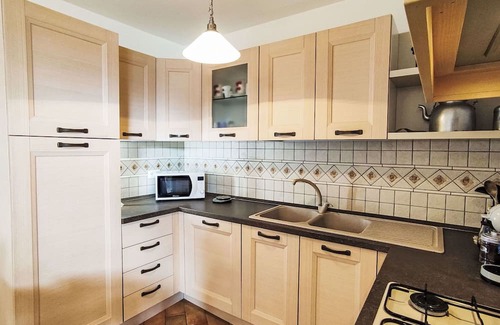 Bleggio Superiore Haus | Lovely apartment in villa for 5 people with WIFI, TV, terrace and panoramic view