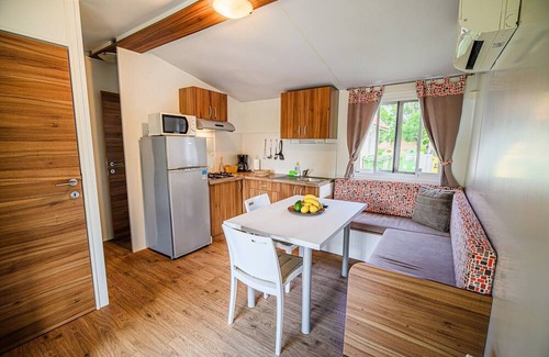 Terme Catez Haus | Three Bedroom Mobile Home with Lake View (owner 6)