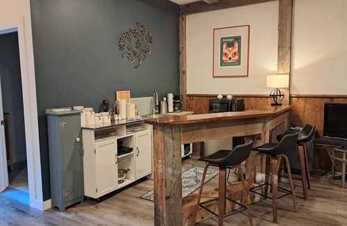 Uxbridge Wohnung | Forest Nature Retreat with Fire Pit and Trails near Thermea Spa
