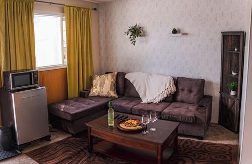 Prince George Haus | The Urban Nest – 2Bd | Central Stay Near Downtown