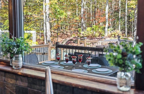 Bouvet Island Haus | New! Escape to Luxury - Heated Pool, Hot Tub&Games