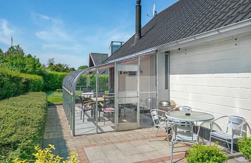Skastrup Strand Haus | Perfect setting for a family holiday by sea