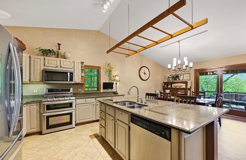 Beloit Haus | Rock River Retreat on Natures Ridge