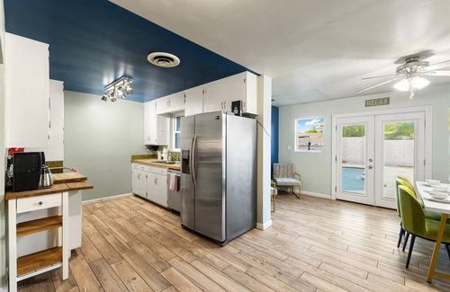 Village Grove Haus | Scottsdale Heated Pool Oasis 5 Mins Old Town