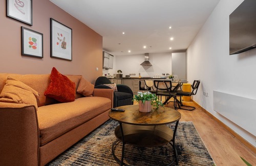 Chinatown Wohnung | Spacious City Apartment| 2 bd/2 bth| Free Parking