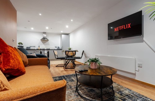 Chinatown Wohnung | Spacious City Apartment| 2 bd/2 bth| Free Parking