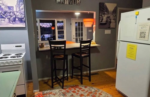 Millers Tavern Hütte | Quaint family cottage along Piscataway Creek