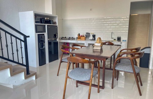 Legian Villa | RK5, 2 beds villa 15 min walk to Double Six Beach
