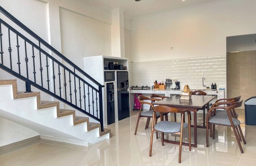Legian Villa | RK5, 2 beds villa 15 min walk to Double Six Beach