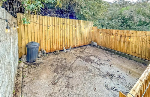 Porth Haus | Ty Pentref by STAE-Homes