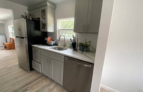 Yulee Haus | Charming 2- family house in Yulee with large yard and swimming pool