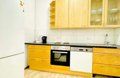 Floridsdorf Wohnung | Cozy Room | Shared Apt Near FAC Platz