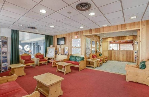 Val Claret Wohnung | 4-bed studio near swimming pool and sauna