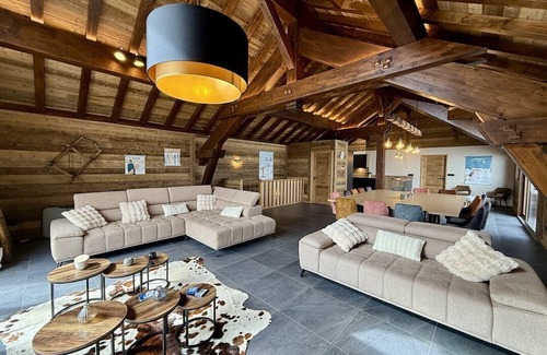 La Toussuire Skihütte | Chalet on the slopes with indoor pool- up to 15 guests