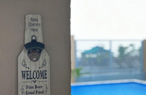 Botolan Haus | Beachfront Getaway ~ Private Pool & Ocean Views