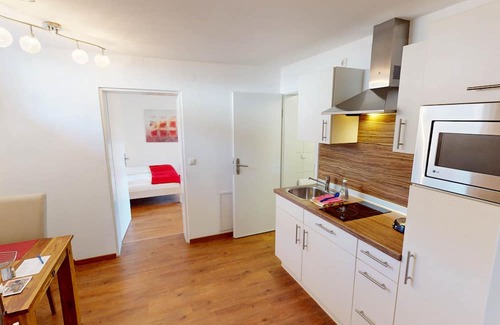 Bad Aibling Wohnung | Suite 2 on the ground floor, 1.5 room apartment with south-facing balcony