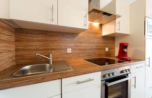 Bad Aibling Wohnung | Suite 2 on the ground floor, 1.5 room apartment with south-facing balcony