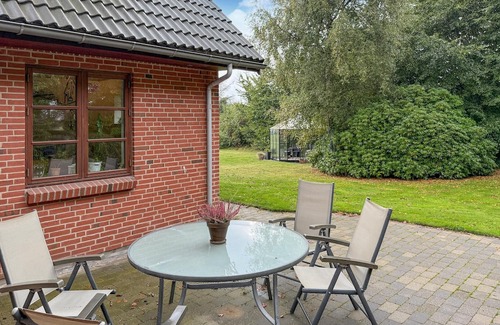 Sønder Felding Haus | Awesome home in Sønder Felding with house a panoramic view