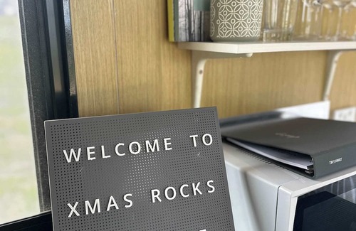 Willalooka Haus | Xmas Rocks - Paddock Pod by Tiny Away