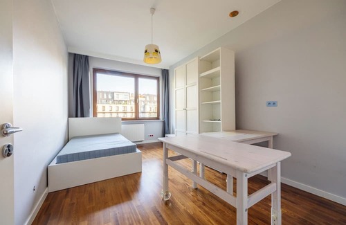Wilanow Wohnung | A spacious and modern apartment in the center of Wilanów district.