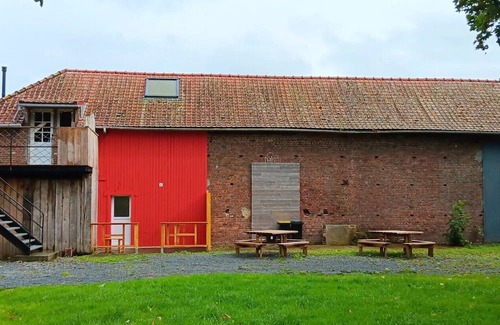 Franleu Haus | Holiday Home 'La Pause Picarde - Baie De Somme' with Private Terrace, Shared Garden and Wi-Fi