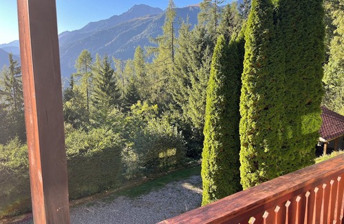 Martigny-Combe Wohnung | Relaxing sunny apartment with stunning views in Ravoire near Verbier & Chamonix