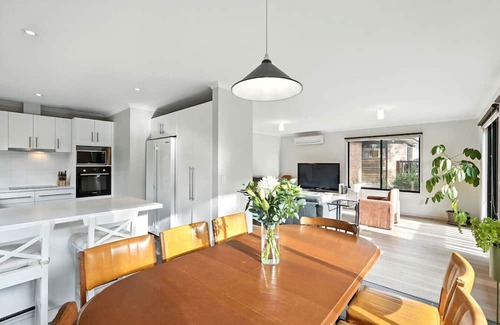 Geilston Bay Wohnung | Tranquil Bush Outlook Near City