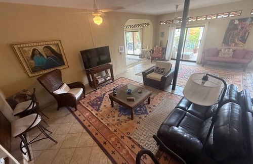 Los Ayala Haus | Elena's - Garden 2BR -Jungle Views - Feels like you're living in a Tree House!