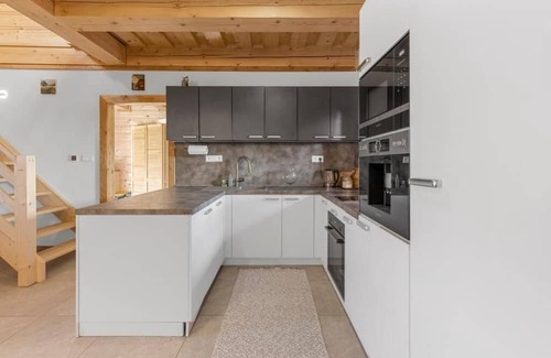 Stara Lesna Skihütte | Chaty Kukana a Kuku – Your Cozy Mountain Retreat in Stará Lesná