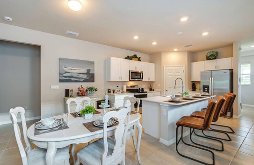 LaBelle Haus | Near River & Parks: LaBelle Family Home w/ Patio