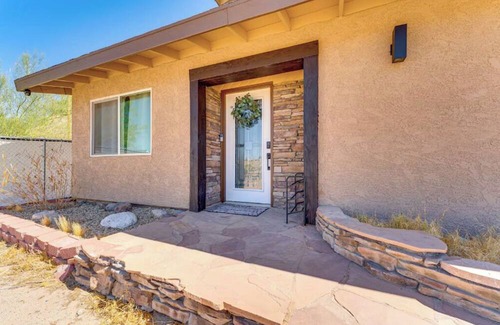 Bullhead City Haus | Spacious 4-bedroom house in fabulous Bullhead City with AC
