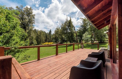 Angostura Haus | Modern, spacious house for 8 people in a native Patagonian forest