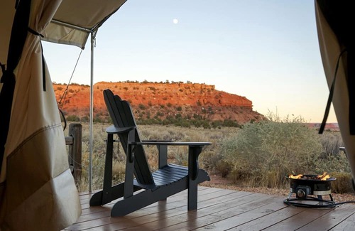 Kanab Wohnmobilvermietung | Outdoor Glamping Getaway to Enjoy Unique Sunsets near Zion National Park in Utah