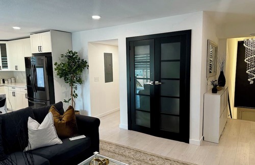 Powderhorn Haus | Modern house in heart of Minneapolis, All the amenities, No Clean Fee