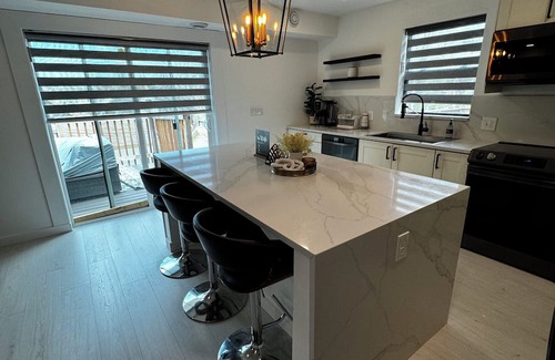 Powderhorn Haus | Modern house in heart of Minneapolis, All the amenities, No Clean Fee