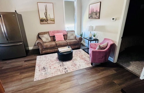 Moweaqua Wohnung | Cozy 1-bedroom apartment with Fast WiFi, AC in Peaceful Moweaqua - Hidden Gem